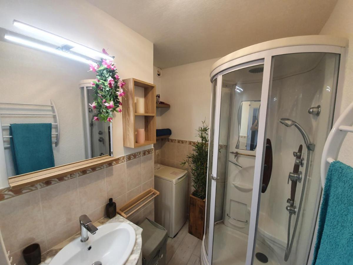 L'Exotique ! Apartment Gréoux-les-Bains Екстериор снимка